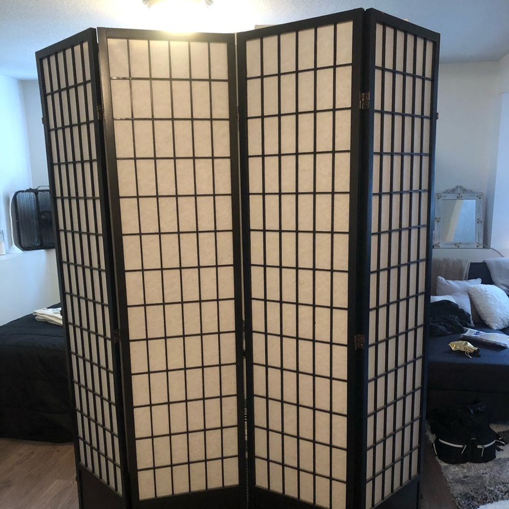 Room divider